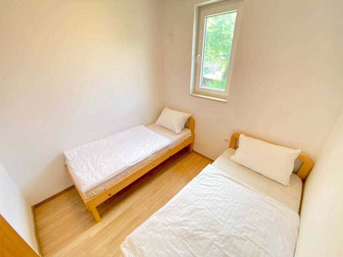 Guest House Ivano モスタル エクステリア 写真