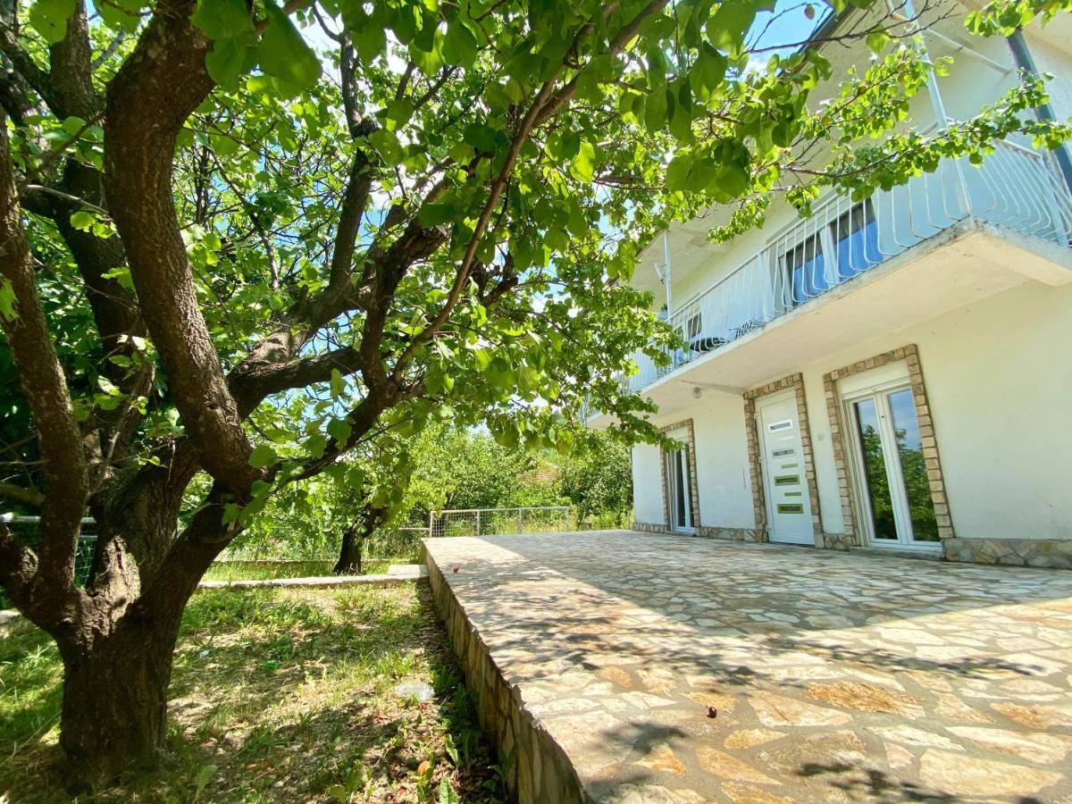 Guest House Ivano モスタル エクステリア 写真